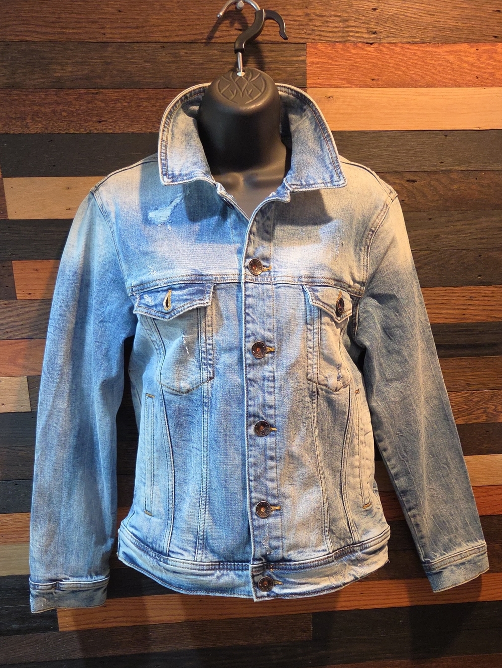 United Colors Of Benetton Faded Blue Denim Jacket Detail
